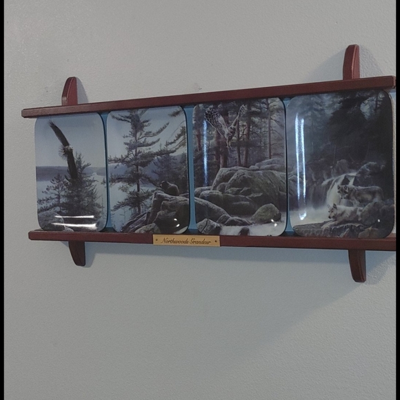 Collectible plate set of 4 - Picture 3 of 13